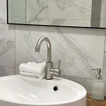 Seebrauer شقة