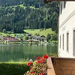Seebrauer
